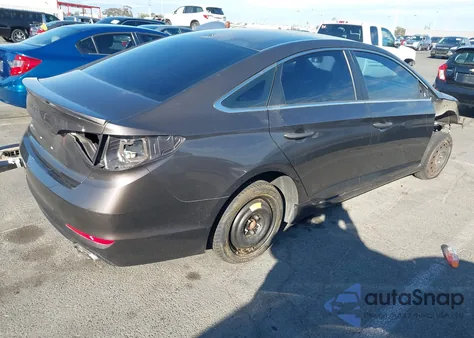 2016 Hyundai Sonata Se z USA, uszkodzony, nr VIN 5NPE24AFXGH435311